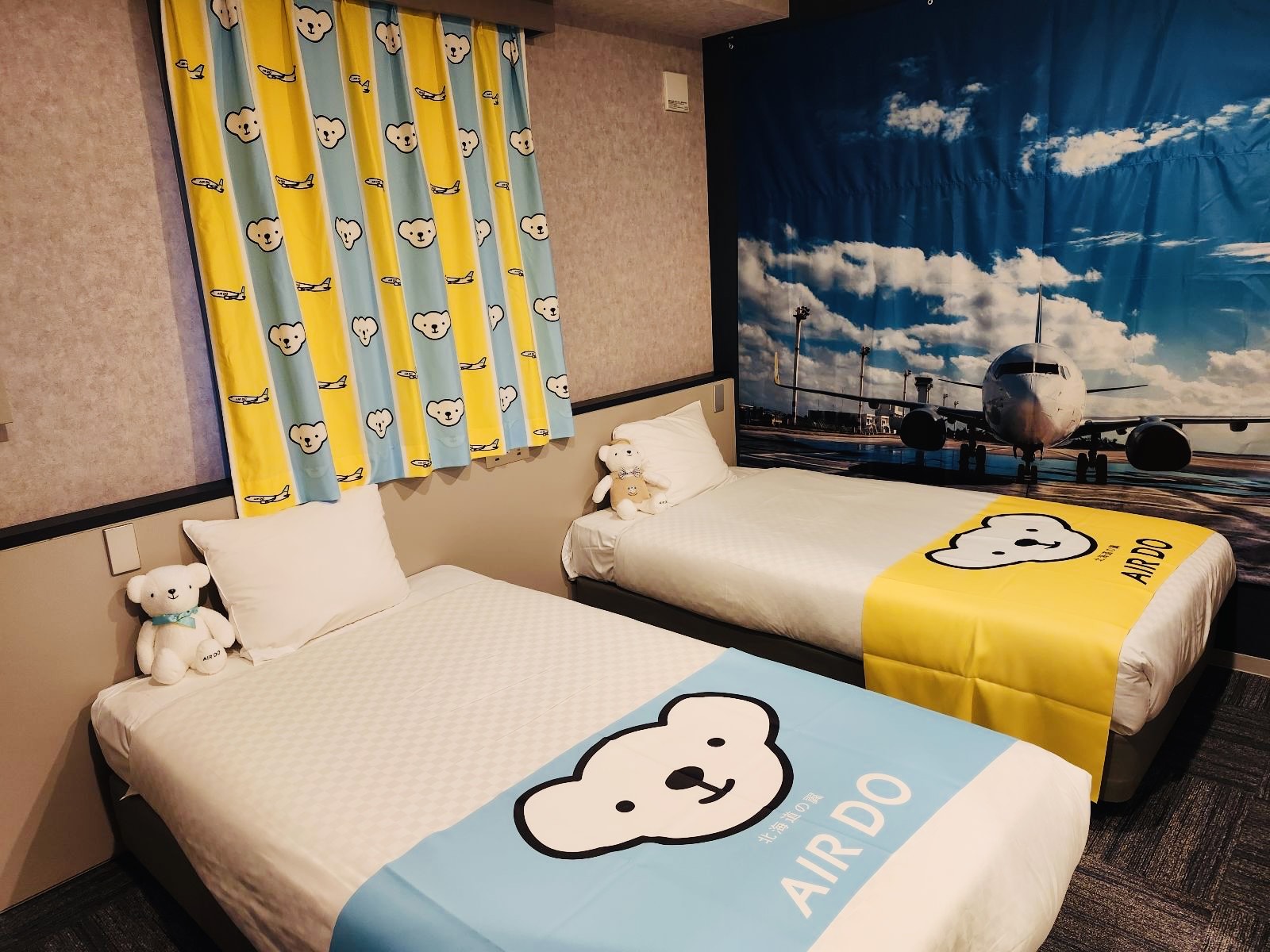 Henn na Hotel x AIRDO "AIRDO Collaboration Room" was introduced on the YouTube channel Onoda.