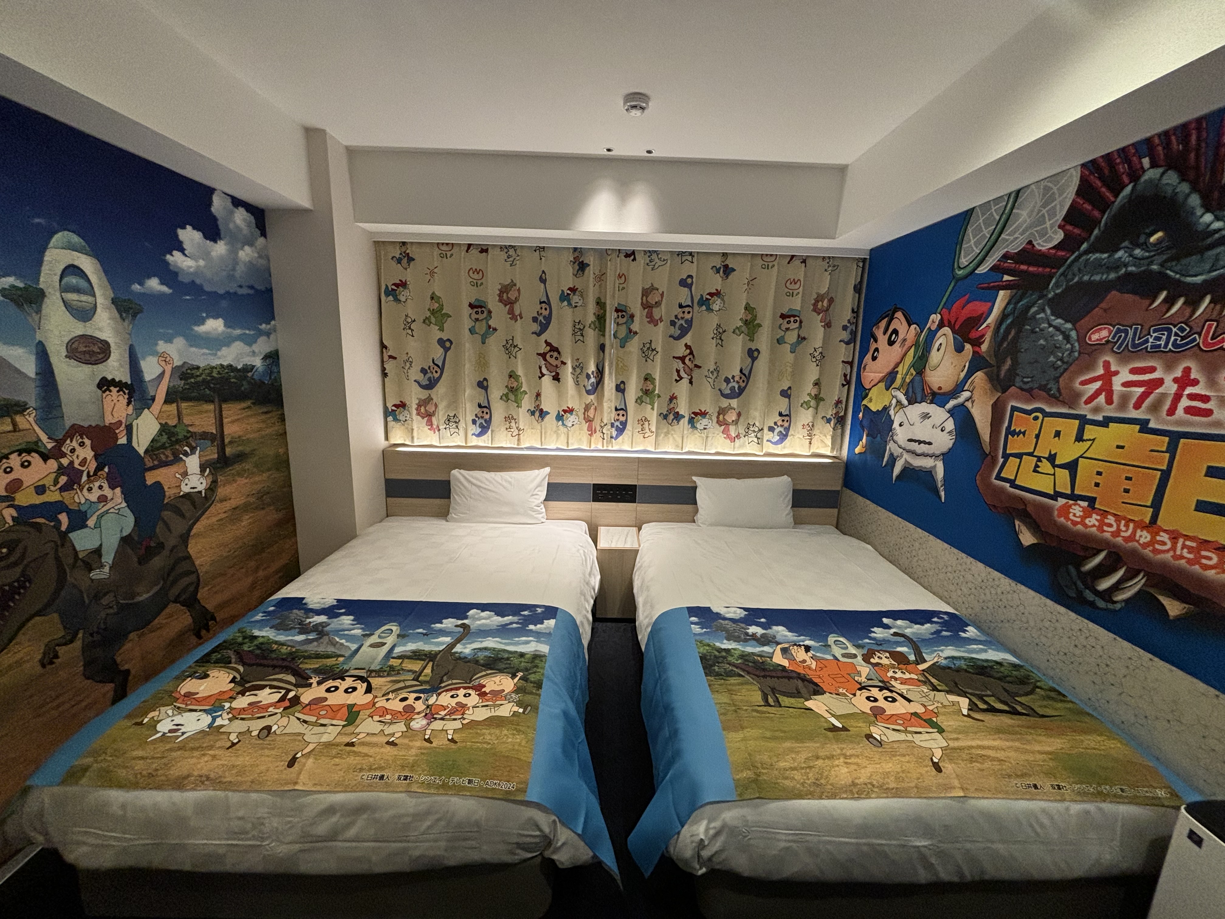 "Crayon Shin-chan: Our Dinosaur Diary" x Henn na Hotel "Crayon Shin-chan Room" Guest Room Release!