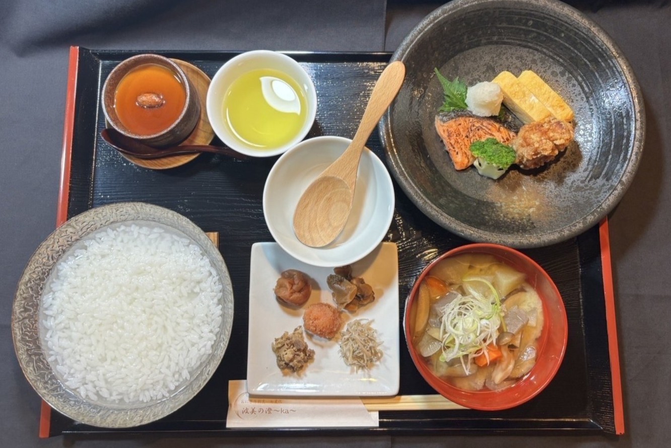 [White Rice Porridge Meal]