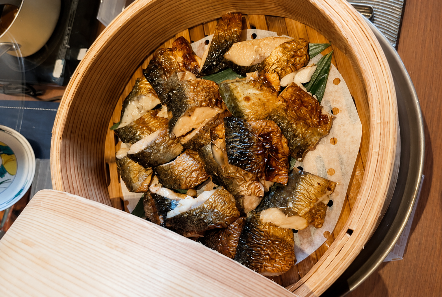 Grilled Mackerel with Kaga Bō Hōjicha Steamed (Image)