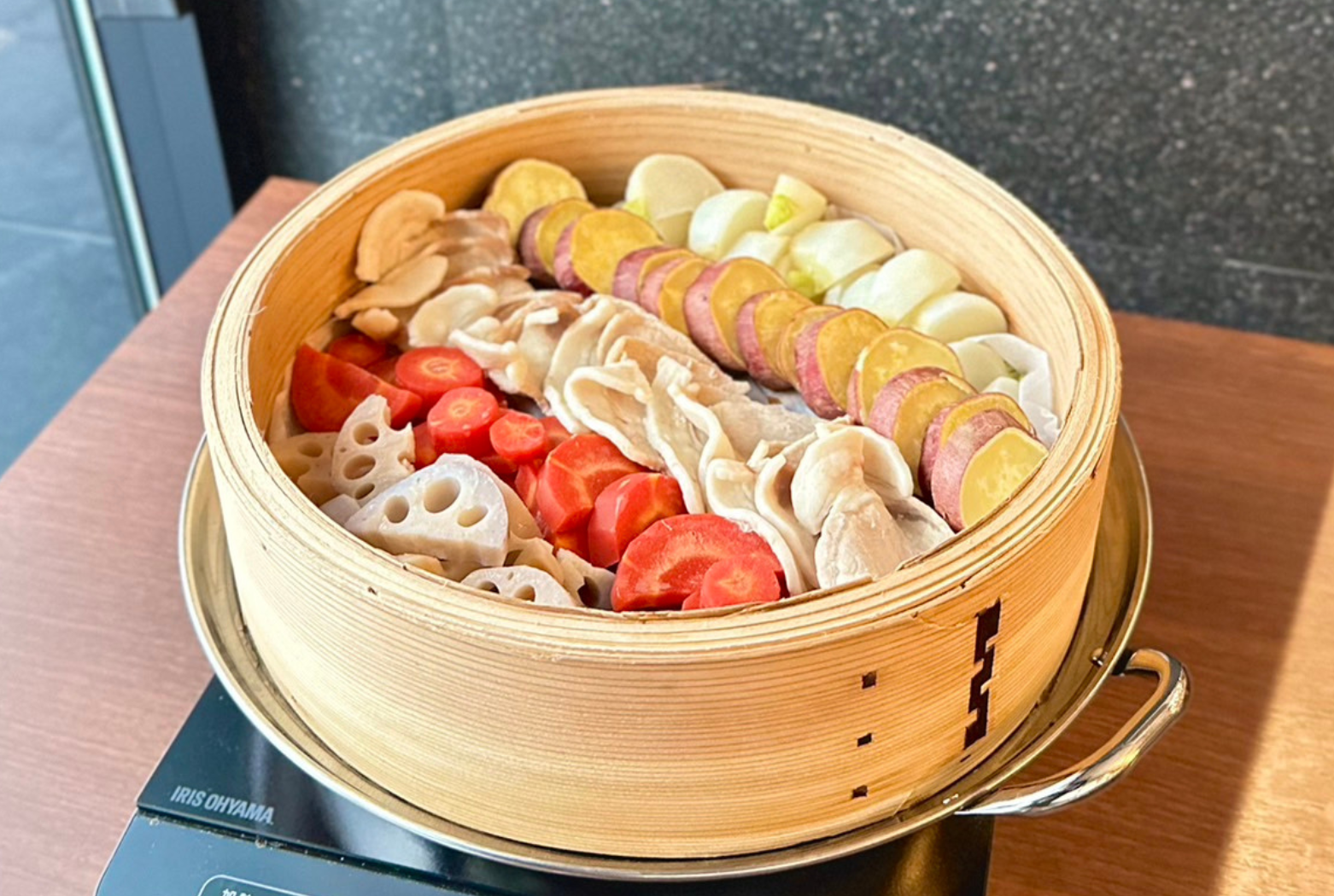 Buffet Steamed Noto Pork and Root Vegetables (Image)