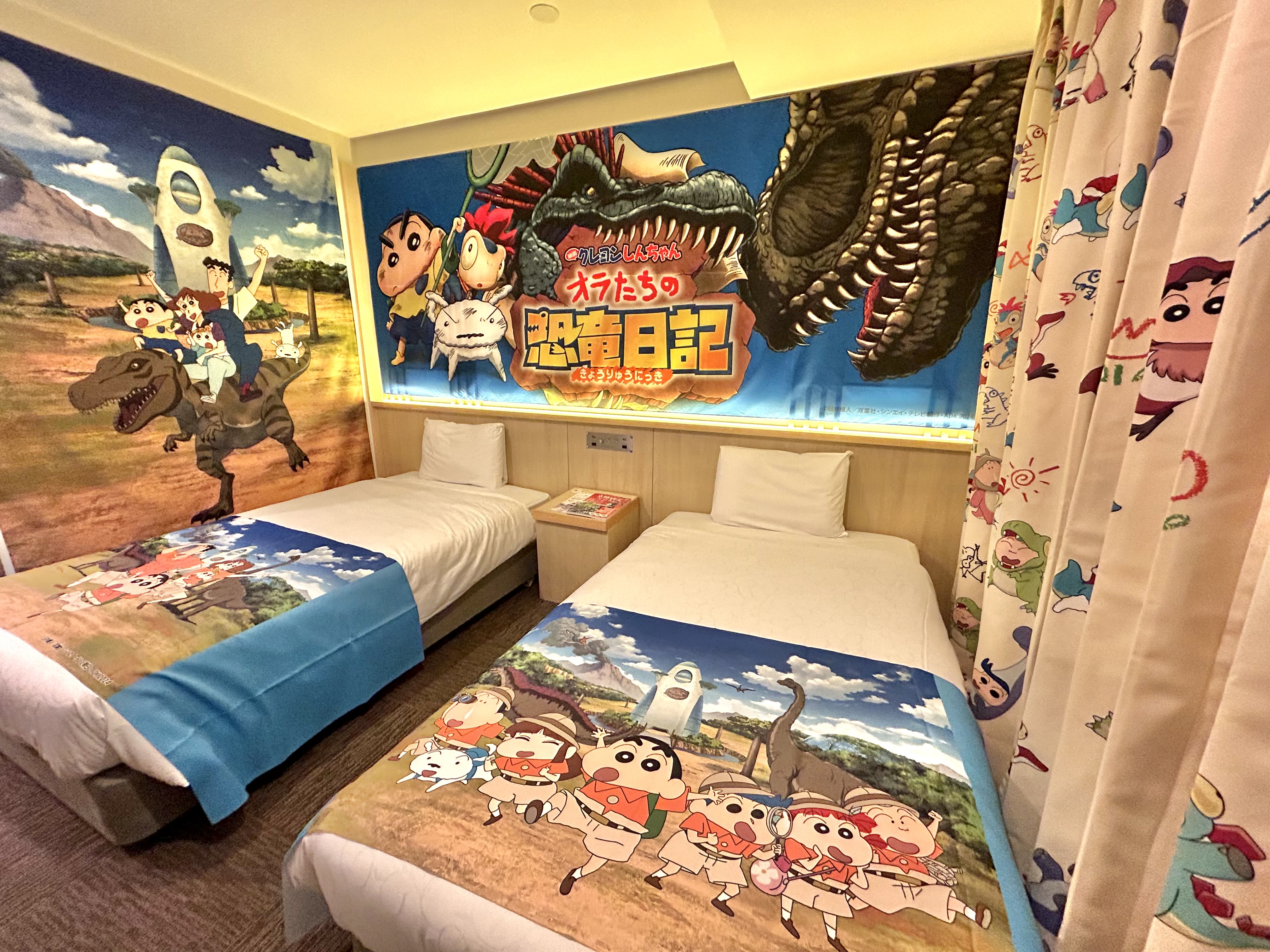 "Crayon Shin-chan: Our Dinosaur Diary" x Henn na Hotel "Crayon Shin-chan Room" Guest Room Release!