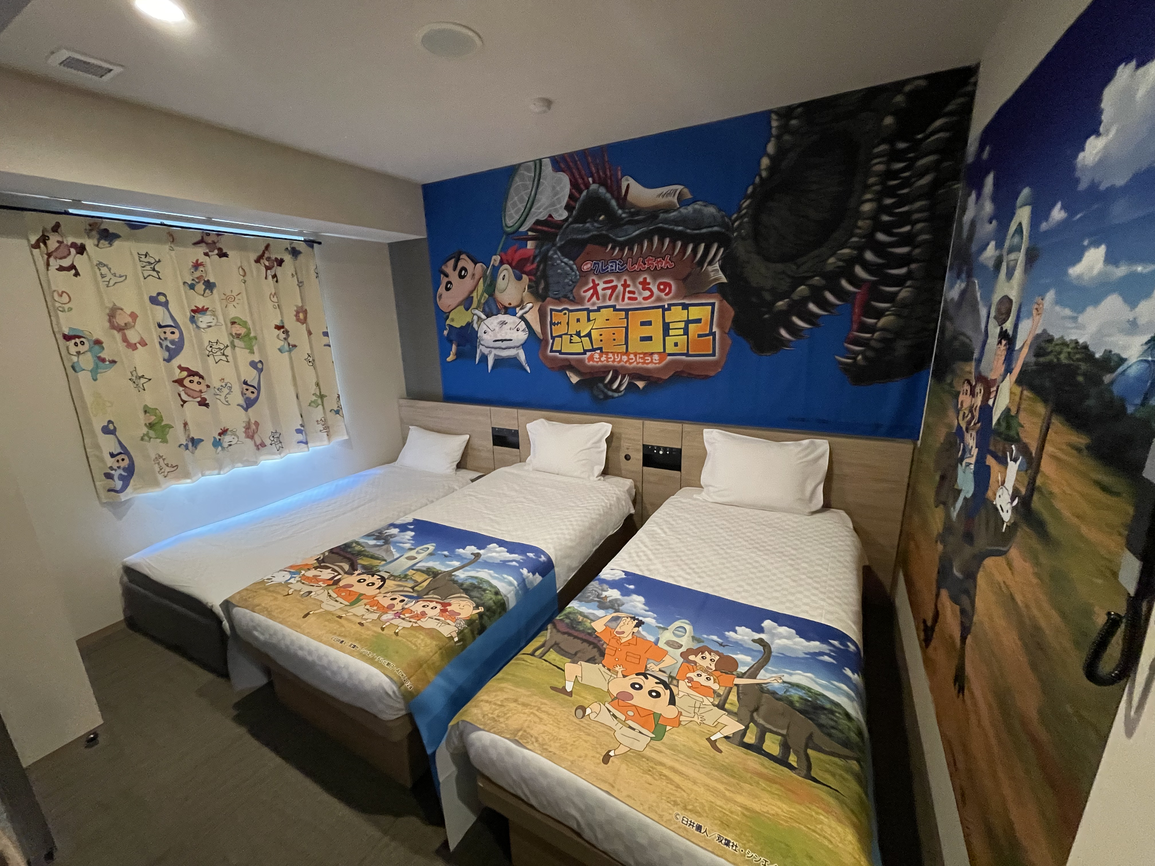 "Crayon Shin-chan: Our Dinosaur Diary" x Henn na Hotel "Crayon Shin-chan Room" Guest Room Release!