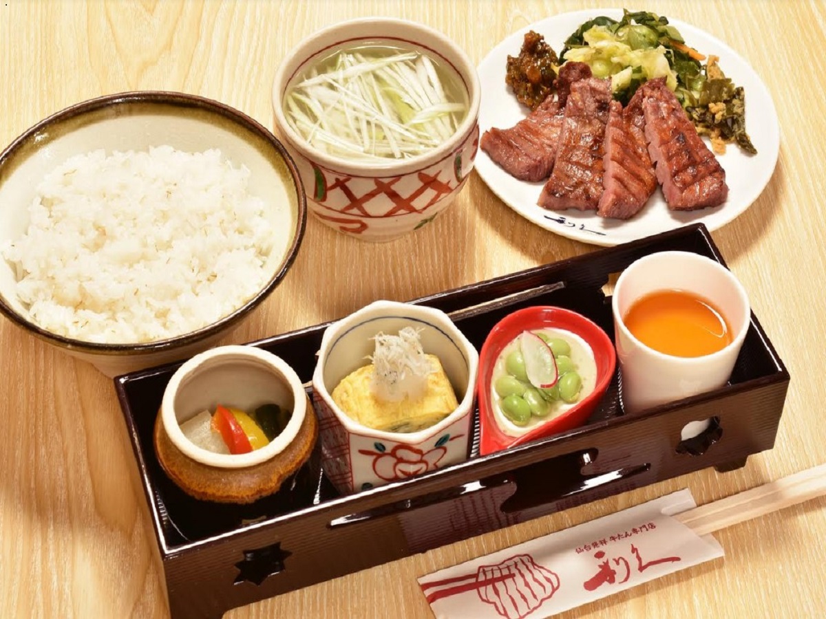 [Henn na Hotel Exclusive] Original Beef Tongue Plan with Dinner and Breakfast at Rikyu, Originating from Sendai, Grilled Beef Tongue