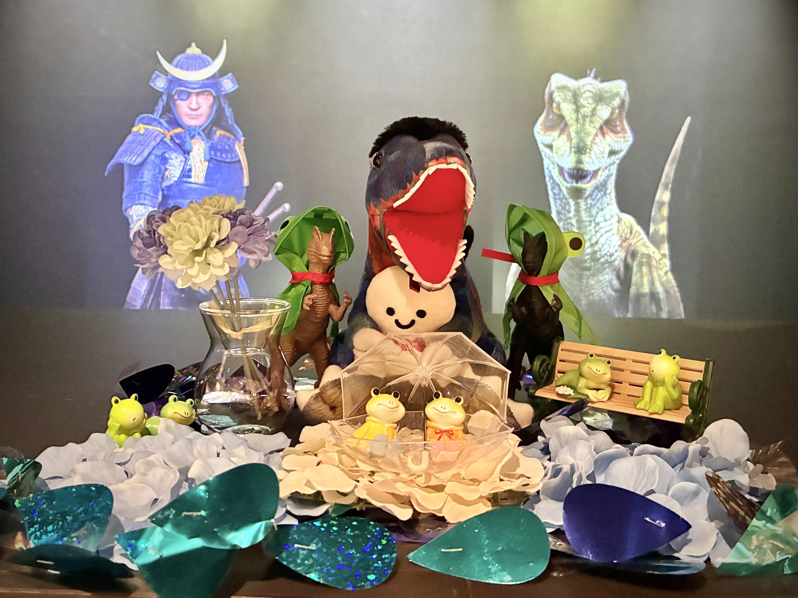 The front desk is now ready for the rainy season! 🐸