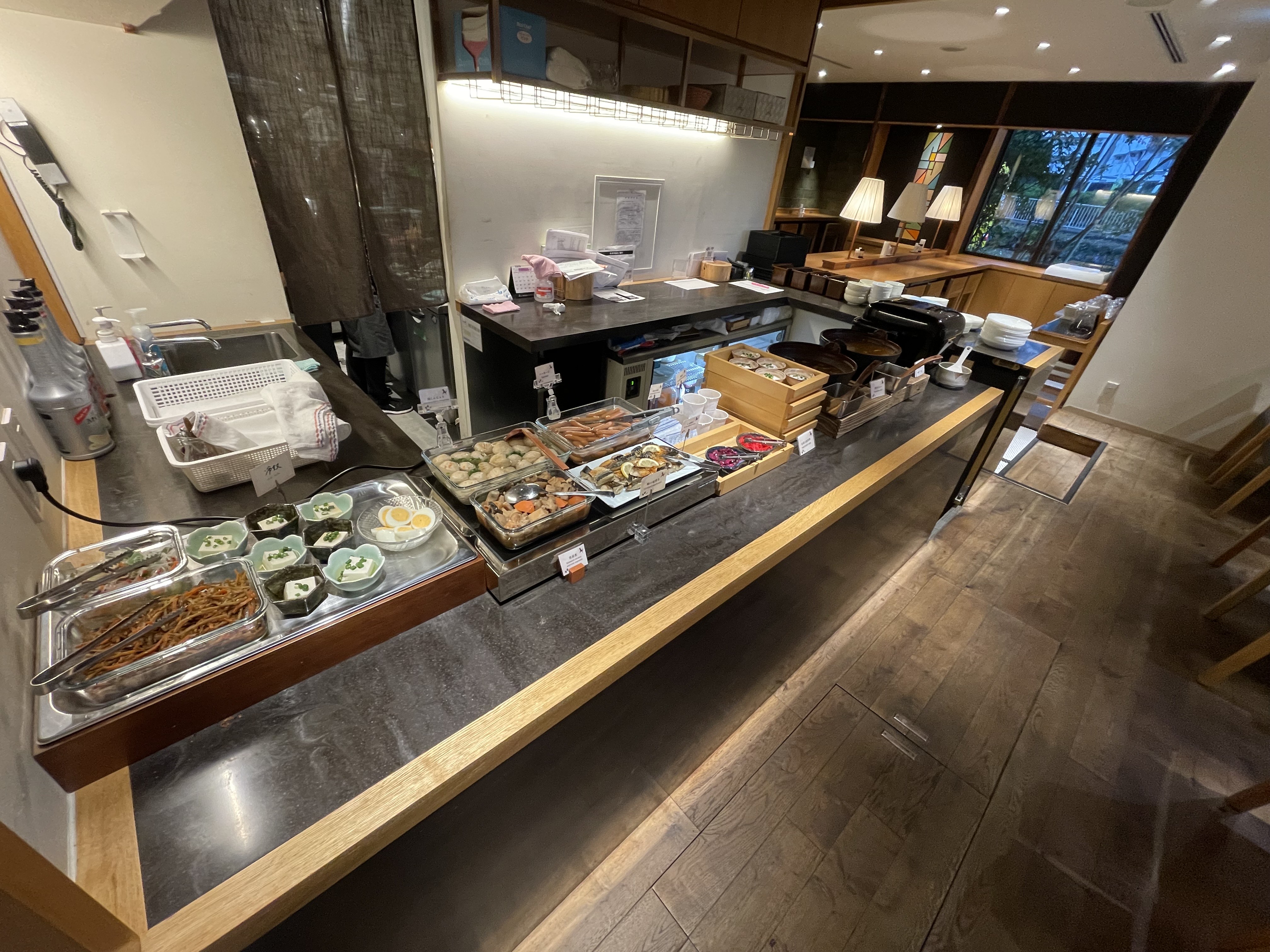 Henn na Hotel Tokyo Nishi-Kasai "Customer Exclusive Lounge Open"