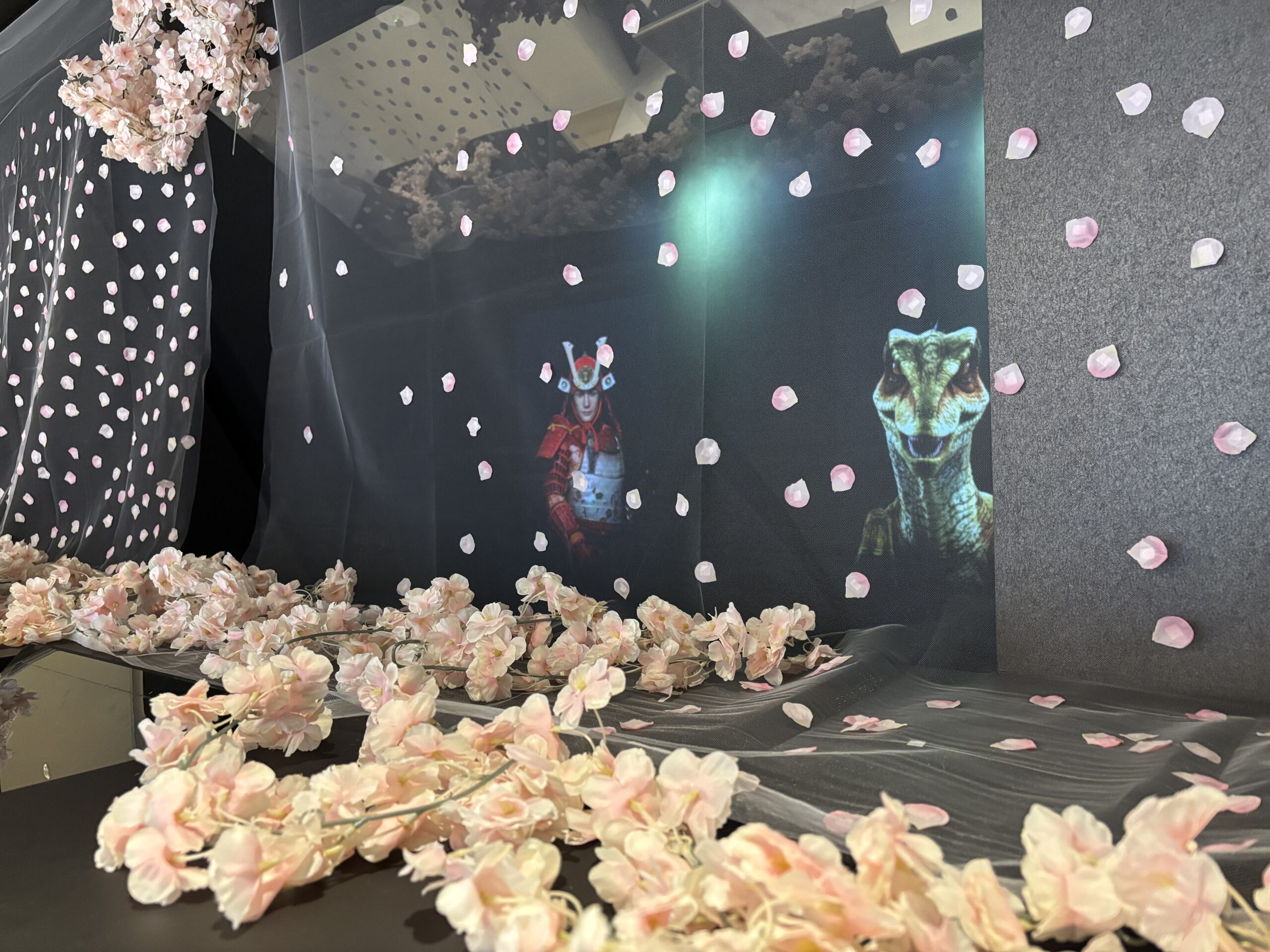 我們將櫻花季的氛圍帶到了櫃檯！