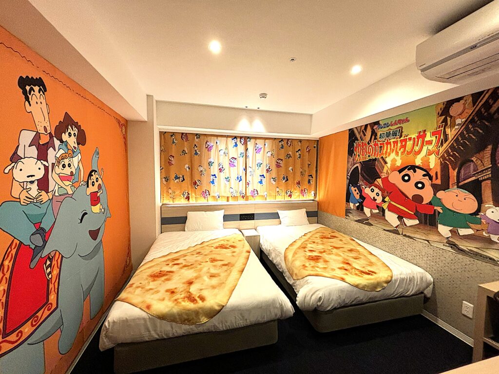 與《蠟筆小新電影 超華麗！灼熱的春日部舞者們》合作 「蠟筆小新房間」客房公開！